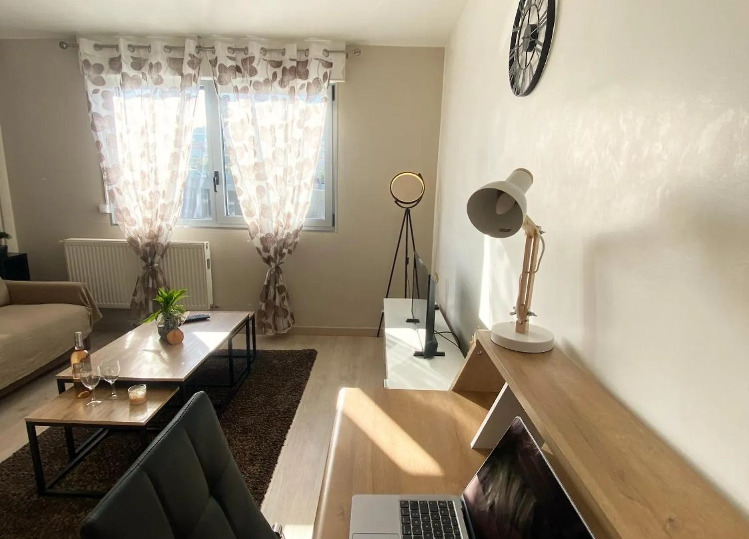 Bel Appartement 2 Pieces - 10Min De La Mer ニース アパート